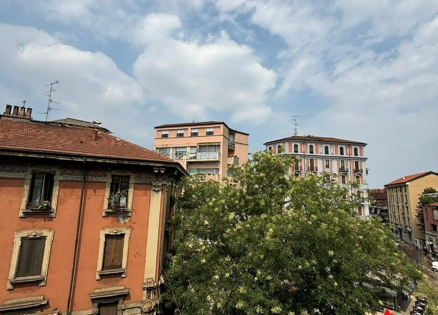 Functional & Modern Apartments In Nolo District By Rentopolis Milan Italy